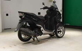 YAMAHA TRICITY 125 SE82J