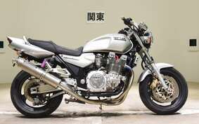 YAMAHA XJR1300 1998 RP01J