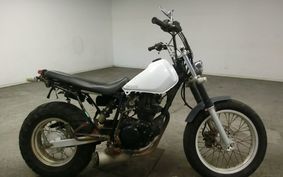 YAMAHA TW225 DG09J