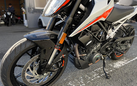 KTM 390 DUKE 2023 JPJ40