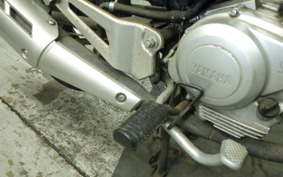 YAMAHA YBR125