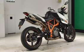 KTM 990 SUPER DUKE  R 2012 VD940