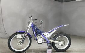 SCORPA SY250 不明