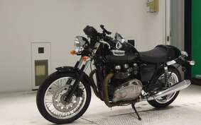 TRIUMPH THRUXTON 900 2013