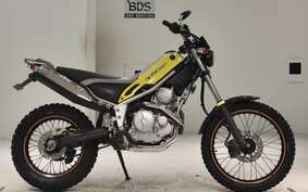 YAMAHA TRICKER DG10J