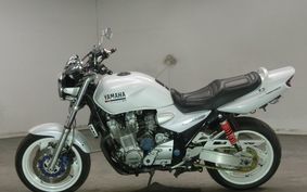 YAMAHA XJR1300 2000 RP03J