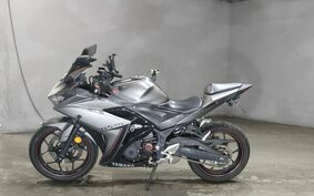 YAMAHA YZF-R25 RG10J