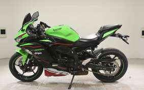 KAWASAKI ZX-25R ZX250E