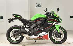 KAWASAKI ZX-25R ZX250E