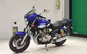 YAMAHA XJR1300 2001