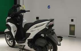 YAMAHA TRICITY 125 SE82J