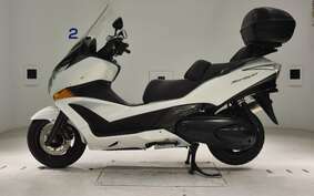 HONDA SILVER WING 400 GT Type 2011 NF03