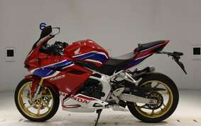 HONDA CBR250RR A MC51