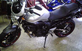 YAMAHA FAZER FZ6 N 2010 RJ14