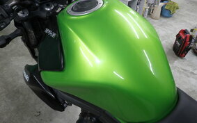 KAWASAKI ER600 N 2013