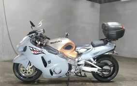 SUZUKI GSX1300R HAYABUSA 2000 GW71A