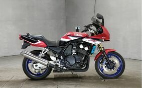 YAMAHA FZS600 FAZER 2001 RJ02