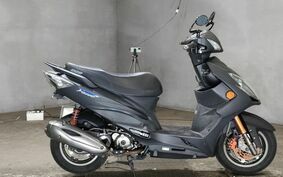 KYMCO RACING KING 180 Motocam 不明