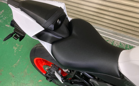 YAMAHA YZF-R7 2023 RM39J