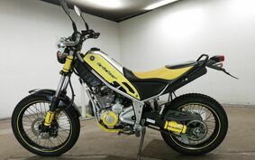 YAMAHA TRICKER DG10J