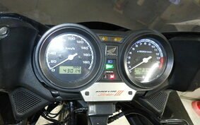 HONDA CB400 SUPER BOLDOR VTEC 2005 NC39