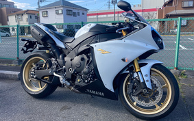 YAMAHA YZF-R1 2013 RN24J