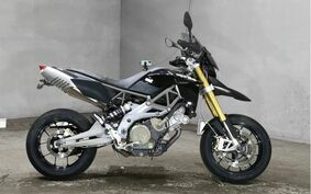 APRILIA DORSODURO 750 2009 SM00