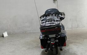 HARLEY FLHTCUSE 1800CVO 2010 PR8