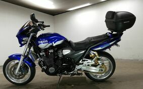 YAMAHA XJR1300 2001 RP03J