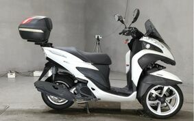 YAMAHA TRICITY 125 SE82J