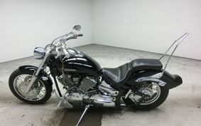 YAMAHA DRAGSTAR 1100 2003 VP13J