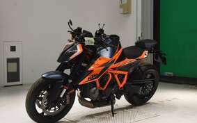 KTM 1290 SUPER DUKE R 2021