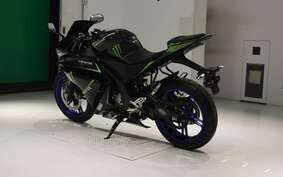 YAMAHA YZF-R125 RE06