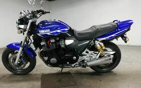 YAMAHA XJR1300 2000 RP03J