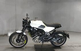 HUSQVARNA ヴィットピレン401 2020 UVJ