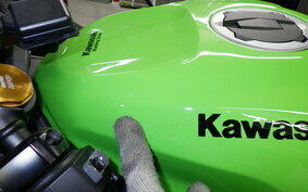 KAWASAKI ZX-25R ZX250E