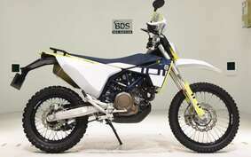 HUSQVARNA 701ED 2023