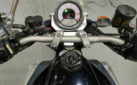 YAMAHA MT-01 2005 RP121