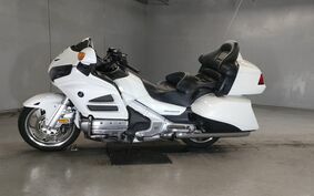 HONDA GL 1800 GOLD WING 2012 SC68