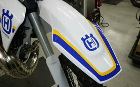 HUSQVARNA TE250I