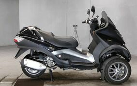 PIAGGIO MP3 250 RL M472