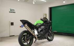 KAWASAKI ZX-25R ZX250E