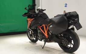 KTM 1290 SUPER DUKE GT 2023