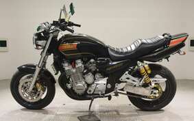 YAMAHA XJR1300 1998 RP01J