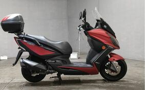 KYMCO G-Dink250 W220