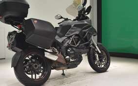 DUCATI MULTISTRADA 1200 S 2013