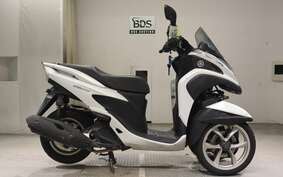 YAMAHA TRICITY 125 SE82J