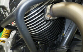 MOTO GUZZI V85 TT 2020