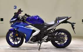 YAMAHA YZF-R25 RG10J