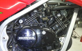 HONDA VT250FE MC08